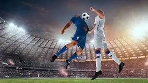 B费珍藏：C罗、梅西签名球衣，伊涅斯塔藏品独领风骚