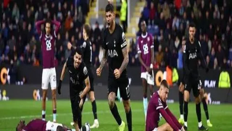 利物浦球星马内激情烽火战场